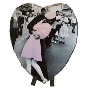 Pizarra natural personalizada con fotos forma de corazón